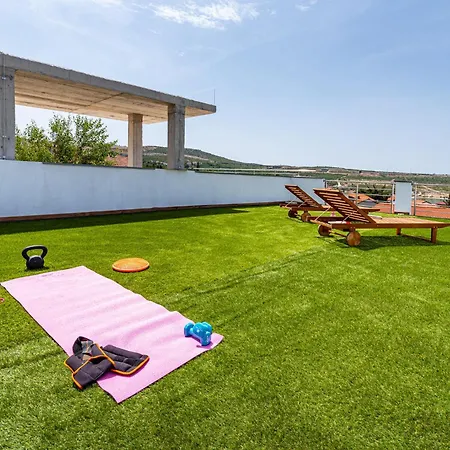 Helena * روفانجسكا