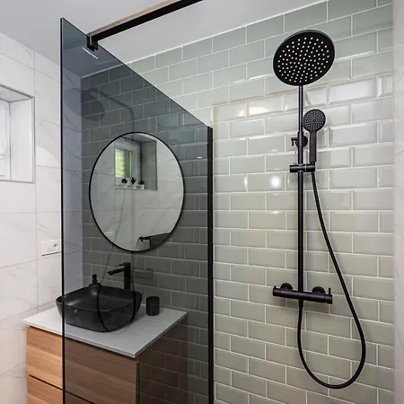 Apartament Helena *