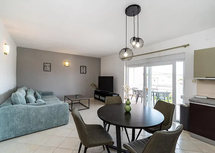 Apartman Helena Rovanjska